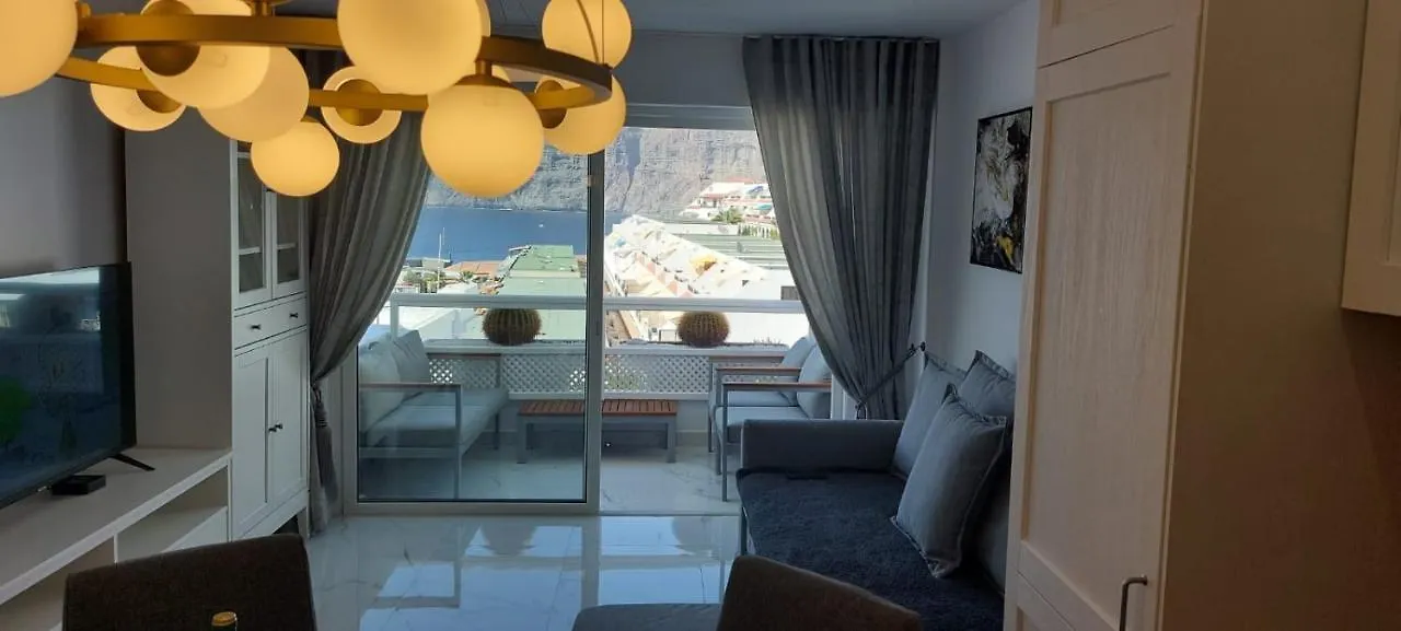 Vistas Sonadas Cerca Del Mar Acantilado de los Gigantes 0*,  Spain