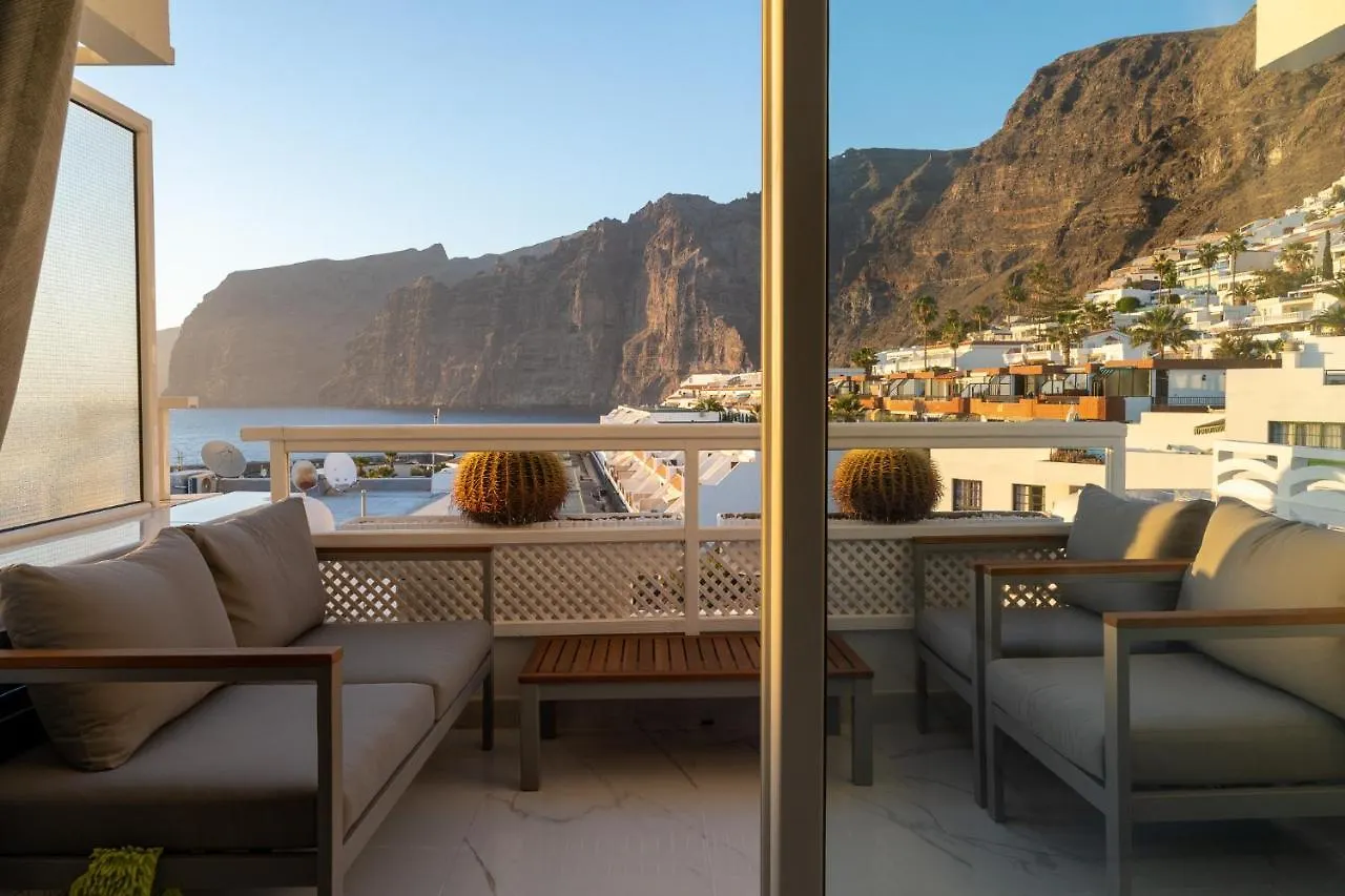 Vistas Sonadas Cerca Del Mar Acantilado de los Gigantes